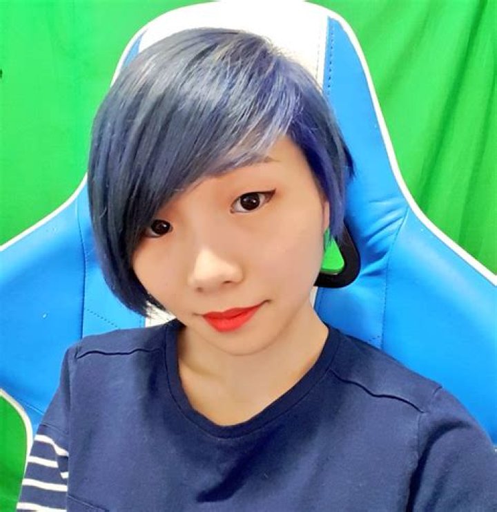Kate Lovelymomo net worth, income and estimated earnings of Youtuber channel