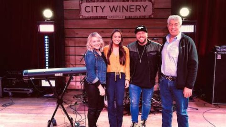 Kristen Ashley Launches 11/10 Management With Client Mitchell Tenpenny