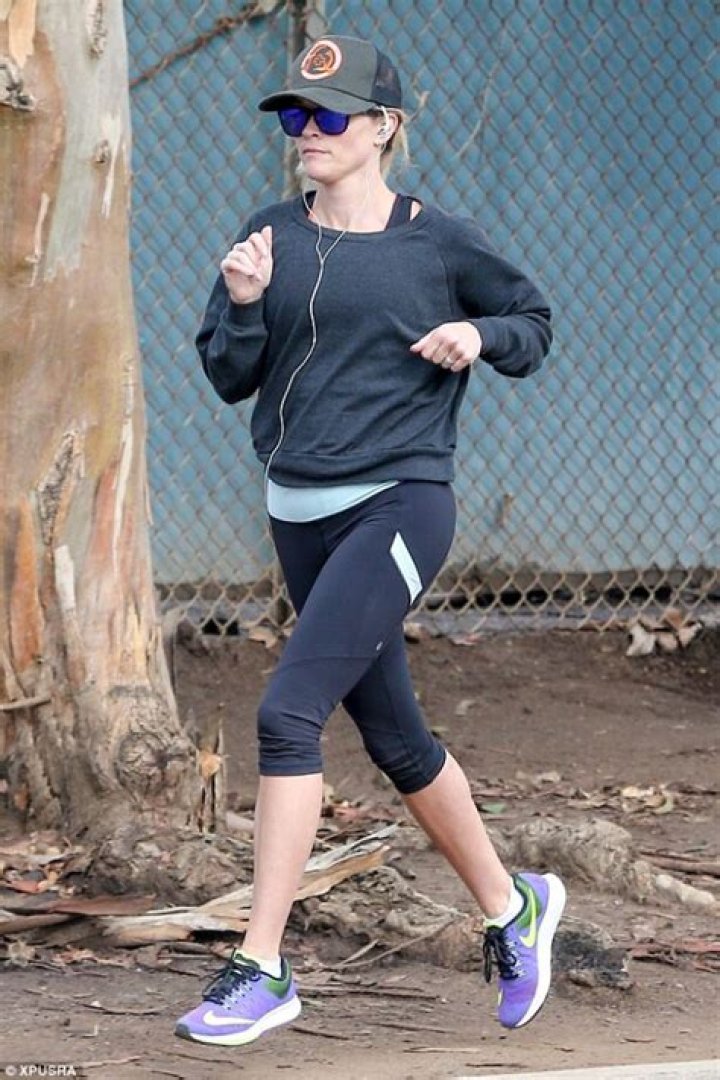 What Is Reese Witherspoon’s Daily Routine?